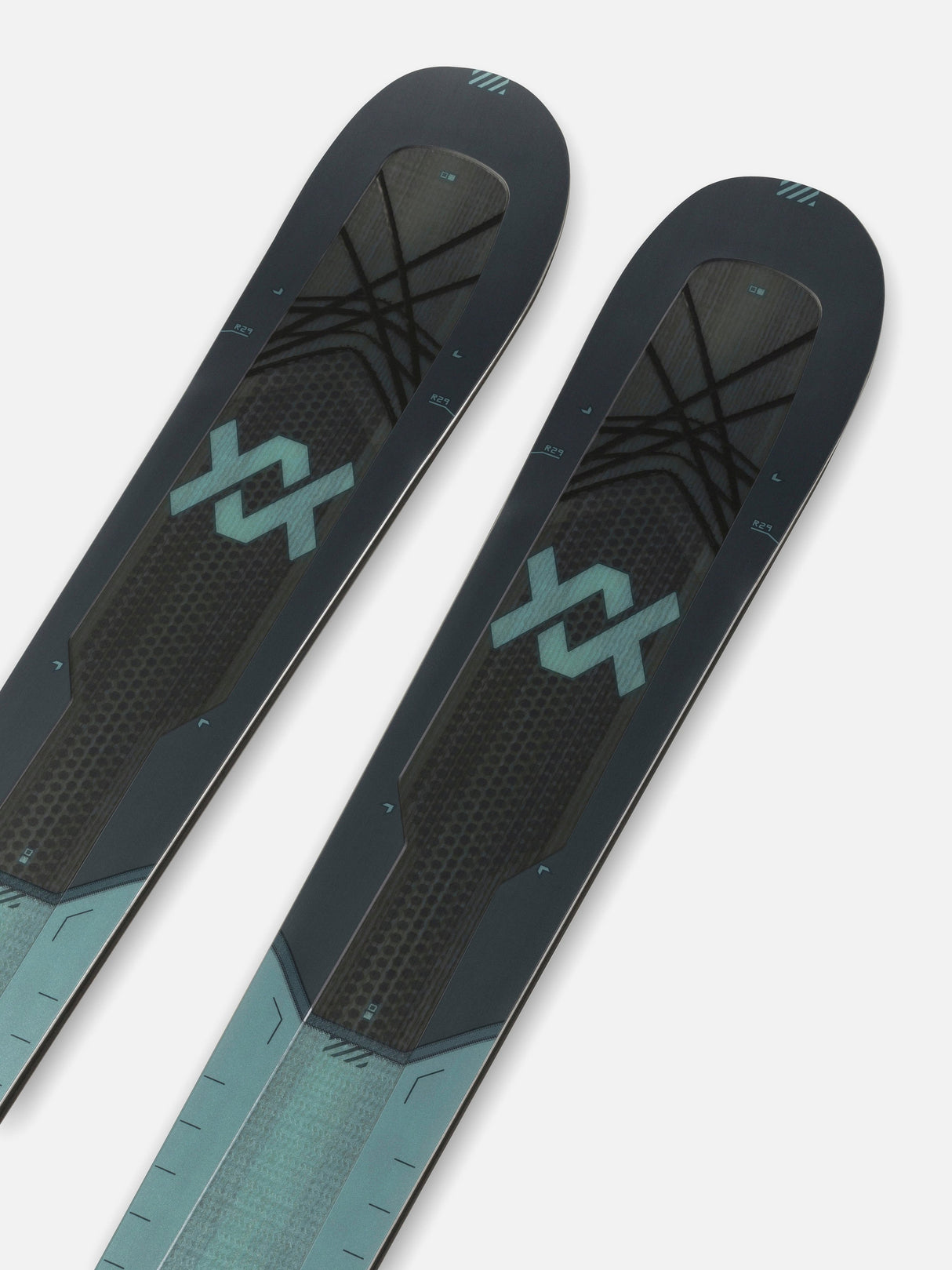 MANTRA 88 Skida Allmountain