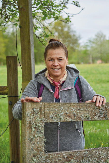 Tara Hood Huvtröja
